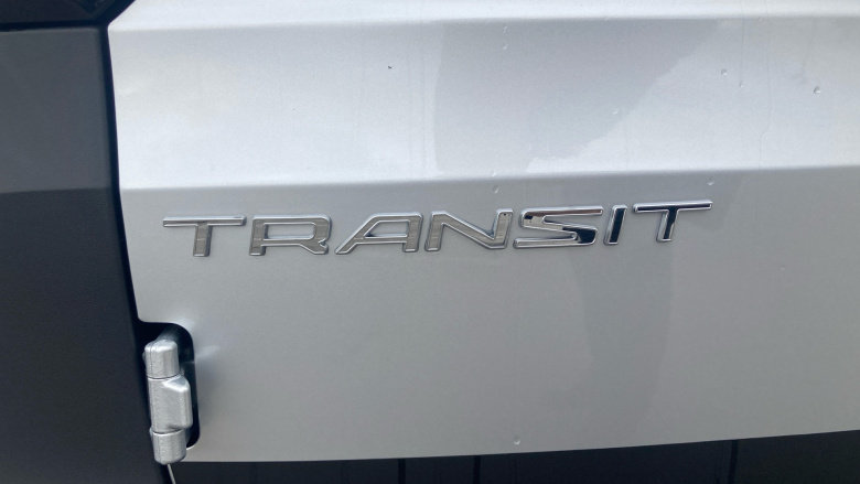 Ford Transit Connect 240 L2 Diesel 2.0 EcoBlue 122ps Trend Van Auto